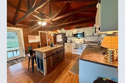 17 County Road 236A, Gonzales, TX 78629 - Photo 7