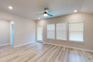 369 Presley Dr, Killeen, TX 76542 - Photo 9