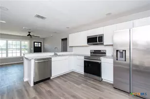 605 N Main St, Copperas Cove, TX 76522 - Photo 5
