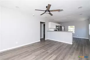 605 N Main St, Copperas Cove, TX 76522 - Photo 3