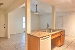 129 Riverside Dr, San Marcos, TX 78666 - Photo 7