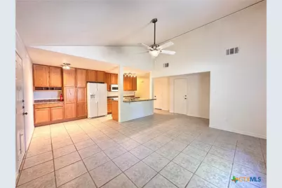129 Riverside Drive, San Marcos, TX 78666 - Photo 5