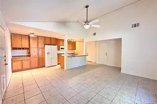 129 Riverside Dr, San Marcos, TX 78666 - Photo 5