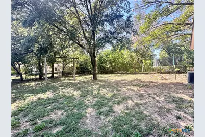 129 Riverside Drive, San Marcos, TX 78666 - Photo 17