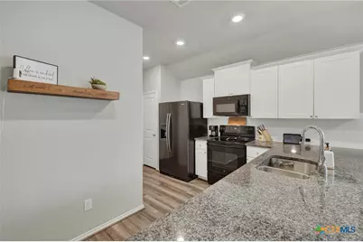 1814 Strawberry Field, New Braunfels, TX 78130 - Photo 7
