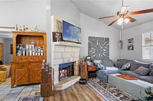 128 Riverview Rd, Mcqueeney, TX 78123 - Photo 5