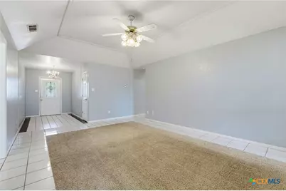 148 Sunflower, Lampasas, TX 76550 - Photo 5