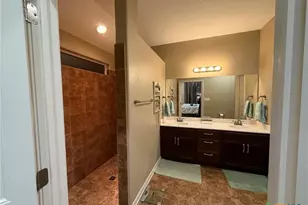 210 Cobble Stone Ct, Victoria, TX 77904 - Photo 17