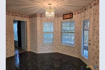 120 Gardenridge Drive, Seguin, TX 78155 - Photo 5