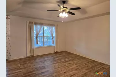 120 Gardenridge Drive, Seguin, TX 78155 - Photo 3