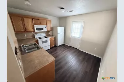 3104 Yaupon Road, Copperas Cove, TX 76522 - Photo 5