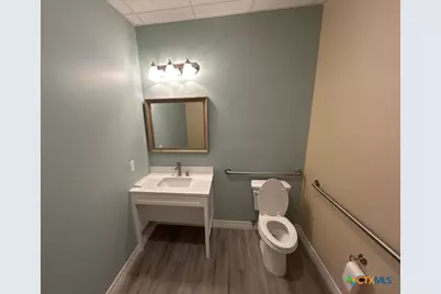 5320 E Central Texas Expressway #104, Killeen, TX 76543 - Photo 5