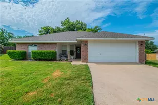 302 Sealy Ct, Gatesville, TX 76528 - Photo 1