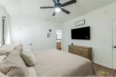 302 Sealy Court, Gatesville, TX 76528 - Photo 11