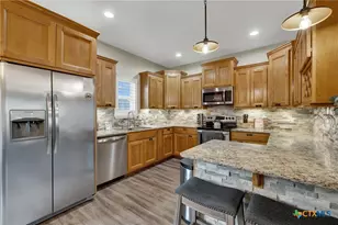 596 Riviera Dr, Canyon Lake, TX 78133 - Photo 11