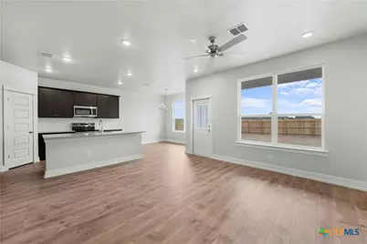 8725 Ponderosa Pine Road, Temple, TX 76502 - Photo 5