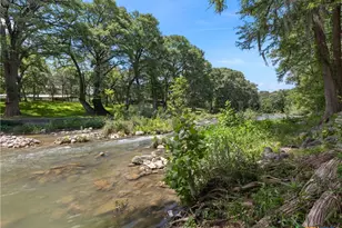 1033 Gruene Rd, New Braunfels, TX 78130 - Photo 39