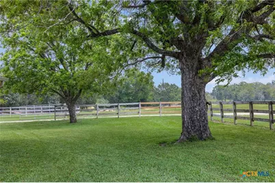 1016 County Road 306, Rockdale, TX 76567 - Photo 17