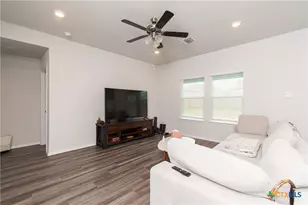 1916 Deodar Dr, Belton, TX 76513 - Photo 3