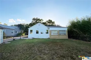 809 N 8th St, Temple, TX 76501 - Photo 19