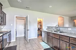 2517 Elk Creek St, Temple, TX 76504 - Photo 13