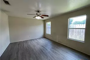 410 Colette Ct, Belton, TX 76513 - Photo 11