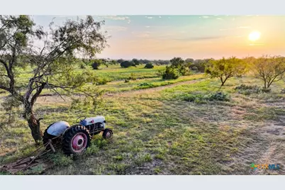 2562 County Road 2315, Lampasas, TX 76550 - Photo 5