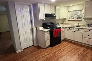 526 W Avenue C, Killeen, TX 76541 - Photo 3