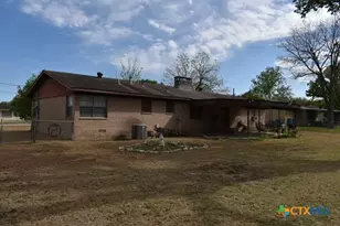 1452 Marigold Dr, New Braunfels, TX 78130 - Photo 5