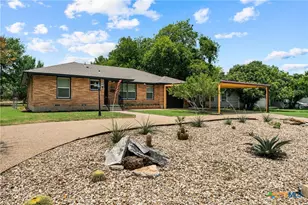 2208 N 44th St, Waco, TX 76710 - Photo 11