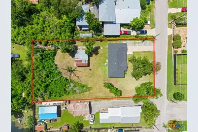 547 N Central Avenue, New Braunfels, TX 78130 - Photo 13