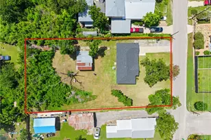 547 N Central Ave, New Braunfels, TX 78130 - Photo 13