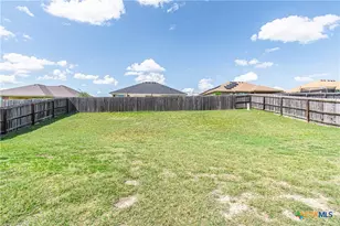 2705 Uvero Alto Dr, Killeen, TX 76549 - Photo 19