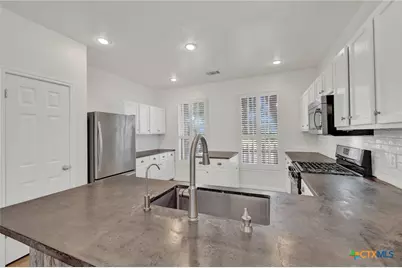 2043 Nevada Street, San Marcos, TX 78666 - Photo 7