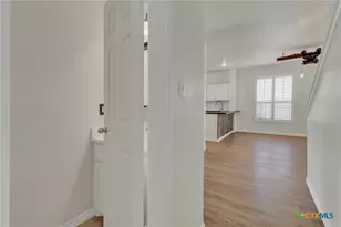 2043 Nevada St, San Marcos, TX 78666 - Photo 13