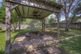 2043 Nevada St, San Marcos, TX 78666 - Photo 33