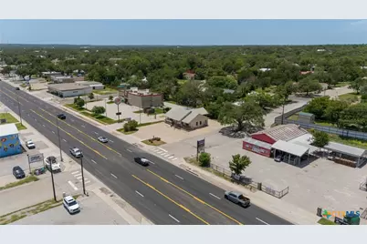 408 N Key Avenue, Lampasas, TX 76550 - Photo 7