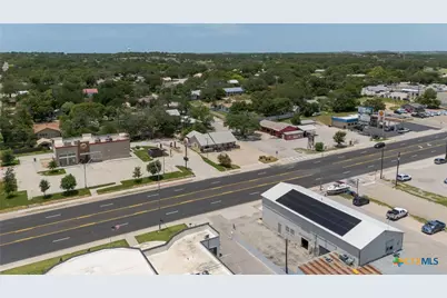 408 N Key Avenue, Lampasas, TX 76550 - Photo 9