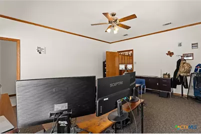 408 N Key Avenue, Lampasas, TX 76550 - Photo 25