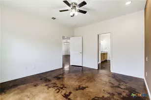 1110 County Rd 1045, Lampasas, TX 76550 - Photo 17