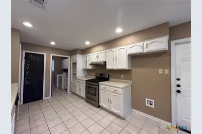 826 Timber, New Braunfels, TX 78130 - Photo 13