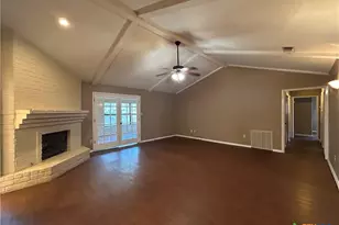 826 Timber, New Braunfels, TX 78130 - Photo 7