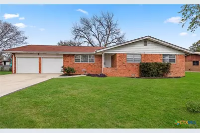 273 Meadow Avenue, New Braunfels, TX 78130 - Photo 1