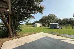 2035 Co Rd 400, Yoakum, TX 77995 - Photo 27