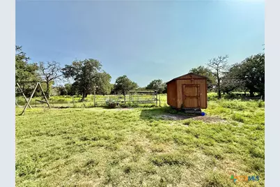 2035 County Road 400, Yoakum, TX 77995 - Photo 29