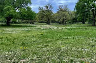 2035 Co Rd 400, Yoakum, TX 77995 - Photo 25