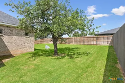 5017 Bella Charca Parkway, Nolanville, TX 76559 - Photo 33