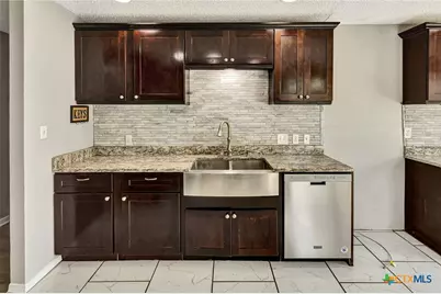 106 Rebecca Lane, Victoria, TX 77901 - Photo 7