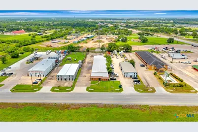 3305 US Highway 59, Victoria, TX 77905 - Photo 27