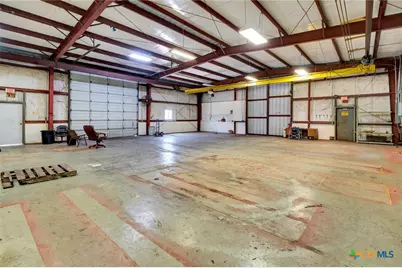 3305 US Highway 59, Victoria, TX 77905 - Photo 17